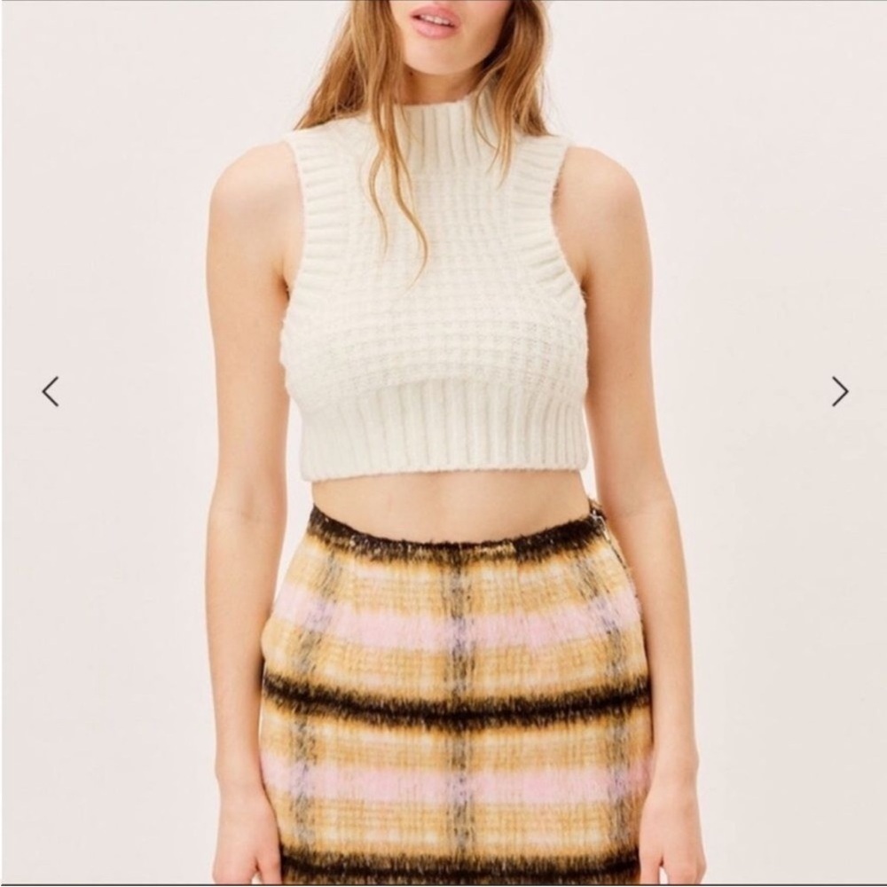 Pristine FOR LOVE & LEMONS ivory cream knit mockneck backless cutout sweater S